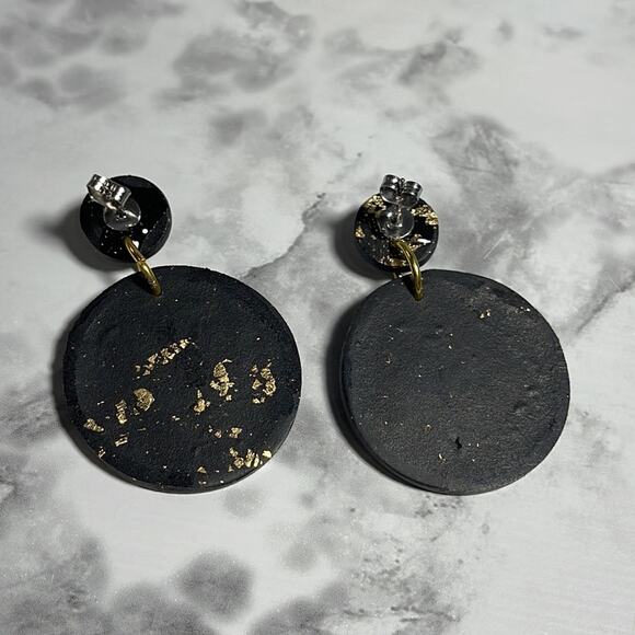 Handcrafted Black With Gold Flake Circle Drop Earrings NWOT - Picture 4 of 4